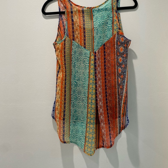 Colorful patterned tank - Picture 3 of 6